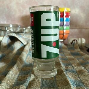 Vintage 7-up glass